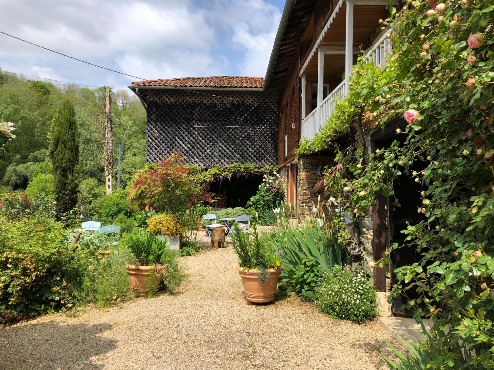 Bed and Breakfast Le Balcon Commingeois Chein-Dessus Exterior foto